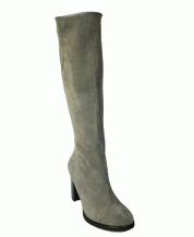 Стильные женские сапоги на устойчивом каблуке из натуральной замши серого цвета
